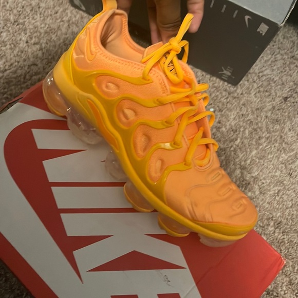 vapor max plus size 7